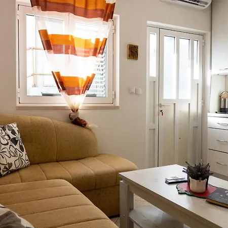 Apartment Aslan