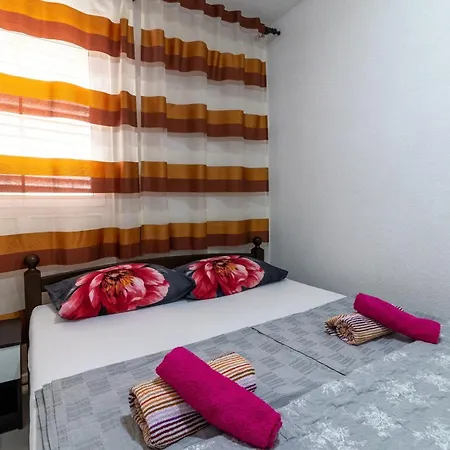 公寓 Aslan 内乌姆